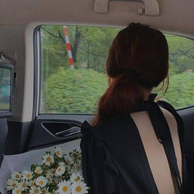 黑白姊妹